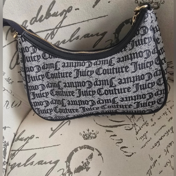 Juicy Couture shoulder bag EUC - Picture 7 of 13